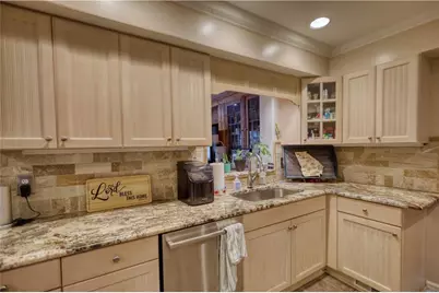 562 Cupelo Drive NW, Marietta, GA 30064 - Photo 8