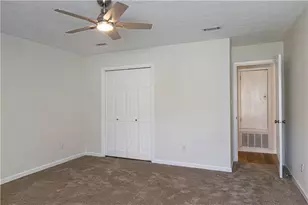 7123 Forest Ln, Union City, GA 30291 - Photo 22