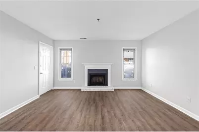 295 E Burns Court SW #A, Marietta, GA 30008 - Photo 6