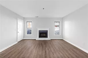 295 E Burns Ct SW, Marietta, GA 30008 - Photo 6