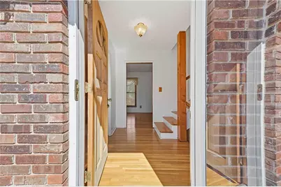 213 Parkwood Drive NE, Kennesaw, GA 30144 - Photo 2