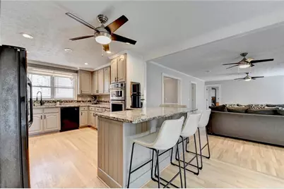 2085 Kings Valley Drive, Lawrenceville, GA 30043 - Photo 14