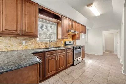 140 Forest Lake Drive, Fayetteville, GA 30215 - Photo 10