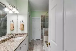 110 Pond View Point, Lagrange, GA 30240 - Photo 32