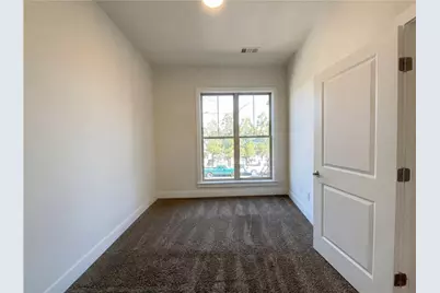 1195 Milton Terrace SE #2204, Atlanta, GA 30315 - Photo 4