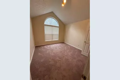 5975 Hillvale Trail, Lithonia, GA 30058 - Photo 14