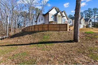 658 Rockbridge Road, Lilburn, GA 30047 - Photo 18