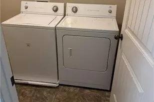 1998 Thorngate Ln, Snellville, GA 30078 - Photo 18