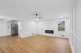 810 Winnbrook Dr, Dacula, GA 30019 - Photo 4