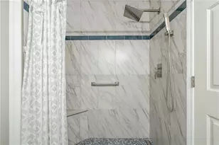 24 Hampshire Ct, Avondale Estates, GA 30002 - Photo 12