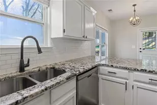 991 Ada Ave NW, Atlanta, GA 30318 - Photo 12