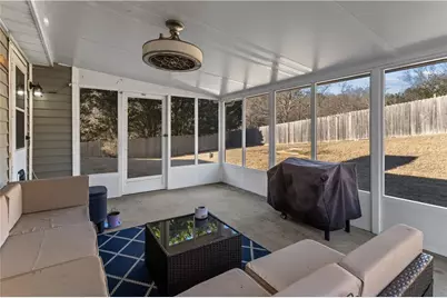 706 Bridle Creek Way, Auburn, GA 30011 - Photo 10