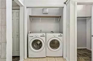 1609 Tanager Cir, Decatur, GA 30032 - Photo 12