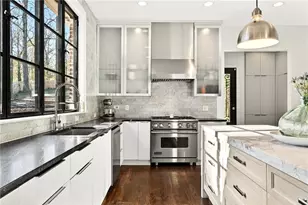5759 Riverside Dr, Atlanta, GA 30327 - Photo 12