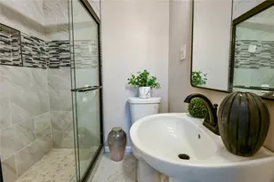 1704 Brewer Blvd SW, Atlanta, GA 30310 - Photo 22