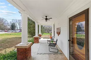 214 Gordon St, Bremen, GA 30110 - Photo 4