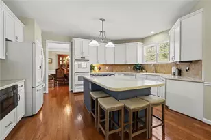 595 Abbeywood Dr, Roswell, GA 30075 - Photo 14