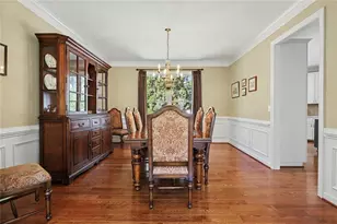 595 Abbeywood Dr, Roswell, GA 30075 - Photo 12