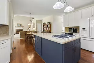 595 Abbeywood Dr, Roswell, GA 30075 - Photo 16