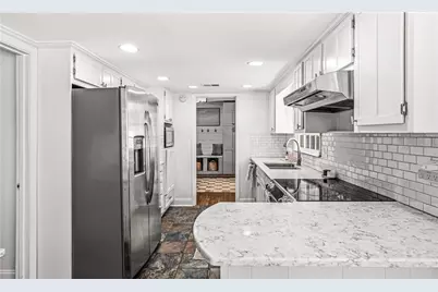 7199 Dunhill Terrace, Atlanta, GA 30328 - Photo 10