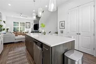 179 Color Circle SE, Atlanta, GA 30317 - Photo 6