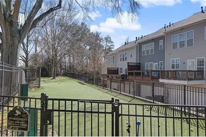 2298 Limehurst Drive, Atlanta, GA 30319 - Photo 38