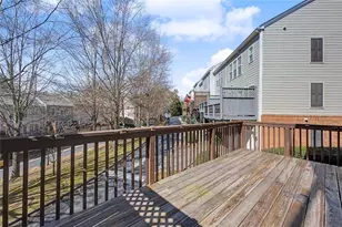 2298 Limehurst Dr, Atlanta, GA 30319 - Photo 34