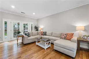 10880 Windham Way, Alpharetta, GA 30022 - Photo 6