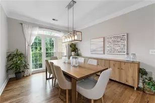 10880 Windham Way, Alpharetta, GA 30022 - Photo 4