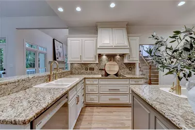 280 Fox Hunter Drive, Johns Creek, GA 30022 - Photo 30