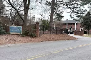 195 Sycamore Dr, Athens, GA 30606 - Photo 2