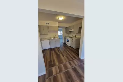 4660 Shannon Court, Union City, GA 30291 - Photo 10