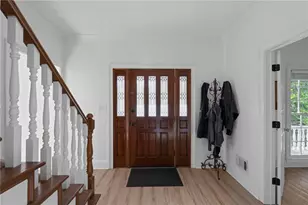 4719 Brownstone Dr, Peachtree Corners, GA 30096 - Photo 10