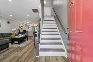 135 N River Dr, Atlanta, GA 30350 - Photo 2