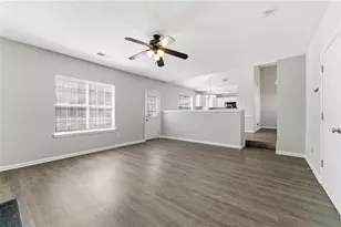 5499 Shirewick Ln, Lithonia, GA 30058 - Photo 10