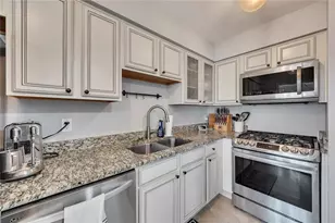 6980 Roswell Rd, Atlanta, GA 30328 - Photo 14