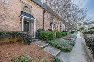 6980 Roswell Rd, Atlanta, GA 30328 - Photo 2