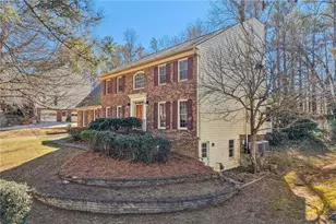 241 Sarah Ln, Lawrenceville, GA 30046 - Photo 2