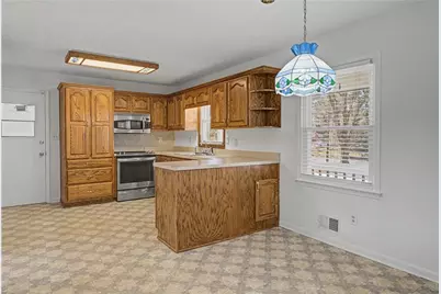 7764 Morant Drive, Jonesboro, GA 30236 - Photo 10