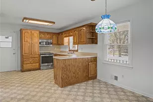 7764 Morant Dr, Jonesboro, GA 30236 - Photo 10