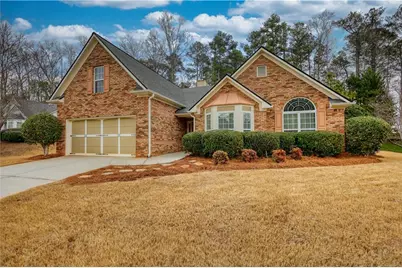 421 Jennifer Springs Drive, Monroe, GA 30656 - Photo 2