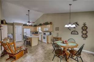 421 Jennifer Springs Dr, Monroe, GA 30656 - Photo 14