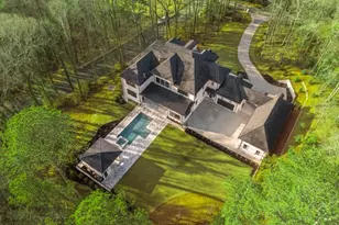 5211 Powers Ferry Rd, Sandy Springs, GA 30327 - Photo 2