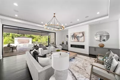 5211 Powers Ferry Road, Sandy Springs, GA 30327 - Photo 8