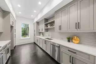 5211 Powers Ferry Rd, Sandy Springs, GA 30327 - Photo 14