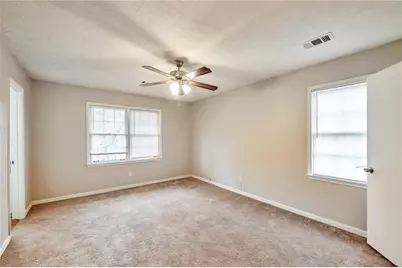 730 Rockborough Drive, Stone Mountain, GA 30083 - Photo 28