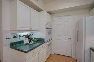 3636 Habersham Rd, Atlanta, GA 30305 - Photo 12