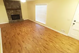 5040 Woodland Dr NW, Kennesaw, GA 30152 - Photo 4