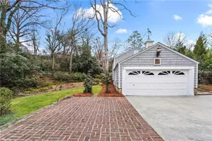 332 Brentwood Dr NE, Atlanta, GA 30305 - Photo 32