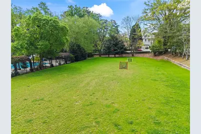 332 Brentwood Drive NE, Atlanta, GA 30305 - Photo 46